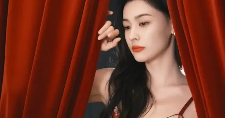 丁笑滢高清写真鉴赏