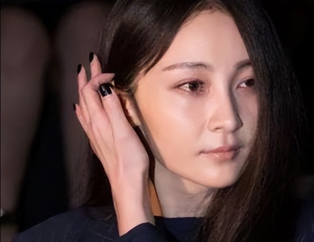 风水轮流转，被骂11年后姚笛开始“反击”，这次马伊琍失策了