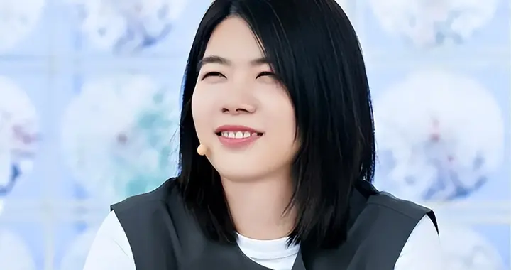 脱口秀乱象即将终结！杨笠清空账号企图避难，官方下场惩治邪祟