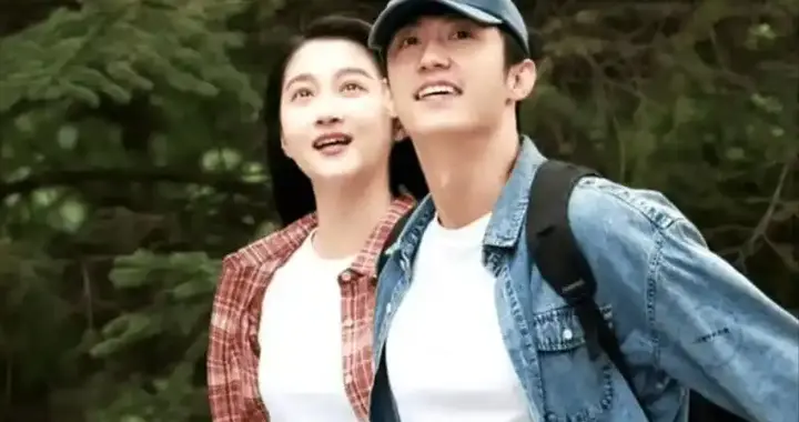 当28岁关晓彤遇上33岁黄景瑜，我才终于明白，为何说CP感是门玄学