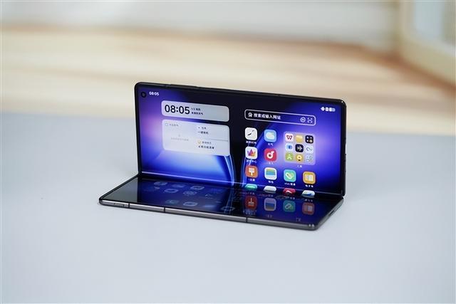 一杯顶两杯，vivo X Fold 5首周销量分析