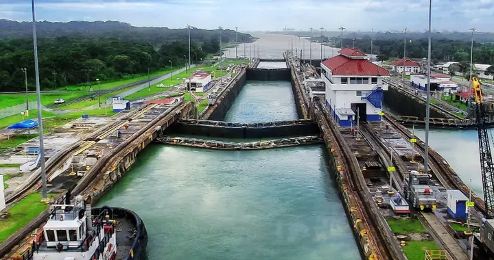 长和子公司继续出招，加价向巴拿马索赔：拖一天就加赔一天的损失