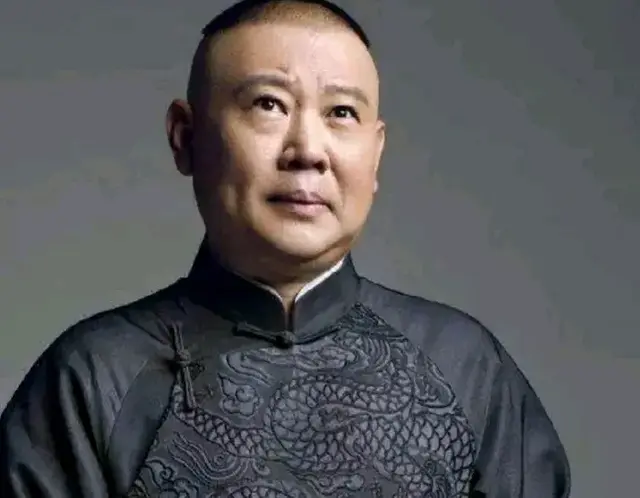 时隔多年德云社再遭炮轰，郭德纲前大师哥，旧事重提谈及当年黑幕