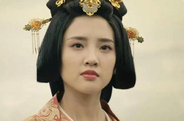 毫无气场就不要尬演“太后”，让这5位女星告诉你什么叫母仪天下