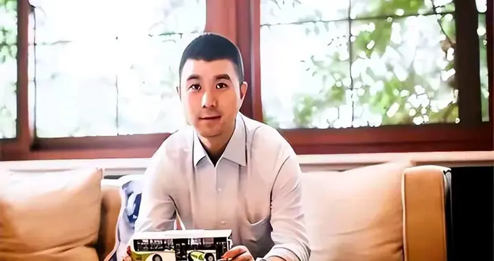 53亿骗局背后：当“精英”开始收割普通人