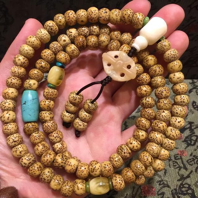 文玩|汗手，该怎么盘珠子？