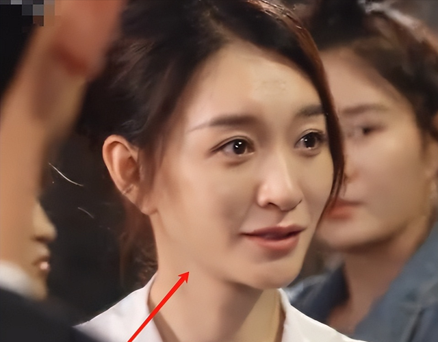 一屋子专业老戏骨，硬是演不过一个跨界舞蹈生，烂不是没有原因的