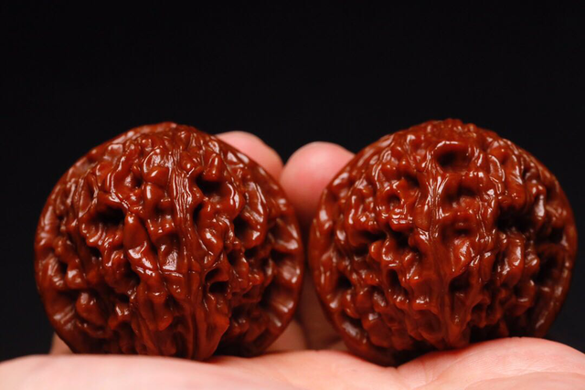 博物馆|文玩核桃包浆之路，需经历5个阶段，你到哪一个阶段了？