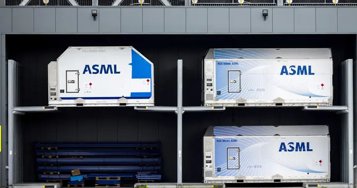 ASML遭炮轟：DUV光刻機也不能賣給中國！
