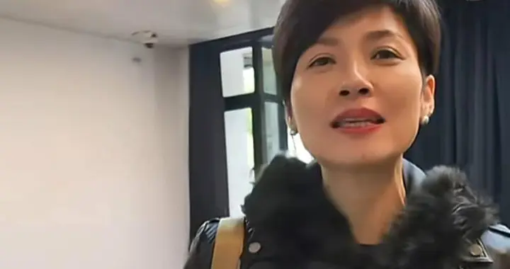 吉雪萍现状：低调定居上海，和富豪老公很甜蜜，3个儿子都随爸爸