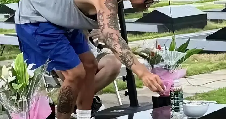 汪小菲也没想到，临近年关，具俊晔竟因一特殊举动，扭转了口碑