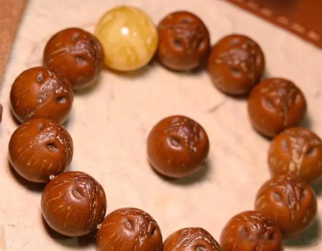 文玩|简单易盘不过百的文玩