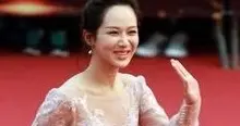 杨紫出场为啥美到激灵？甜妹咋变高定女王？争议声里咋圈粉无数？