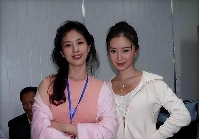 刘晓莉：两婚两离、一无所有、至今单身，全是为了女儿刘亦菲