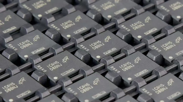 小米、荣耀、OPPO、vivo、一加、iQOO 谁家内存和存储溢价更良心？