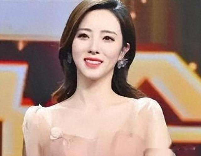 李思思“原形毕露”？这一次她的狐狸尾巴露出来了