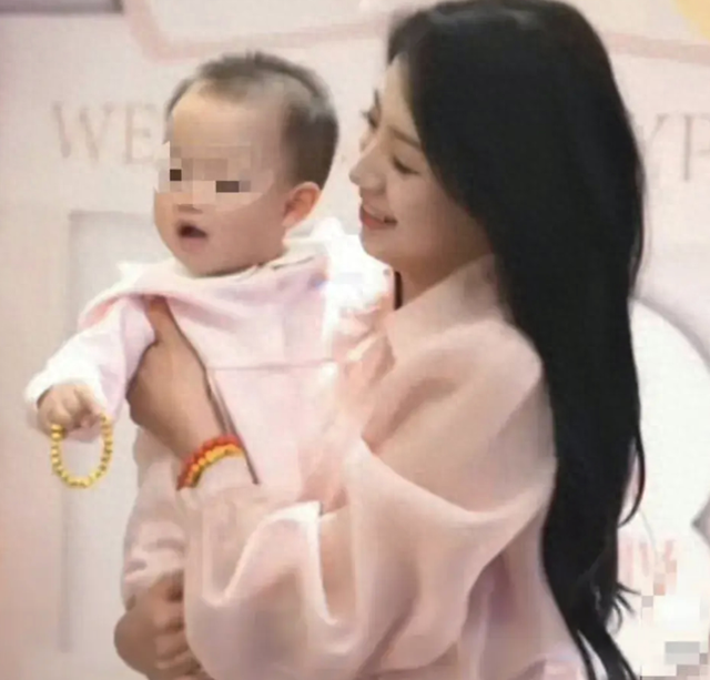 黄一鸣彻底封死她进入豪门最后一条路！也断送了女儿的千亿继承权