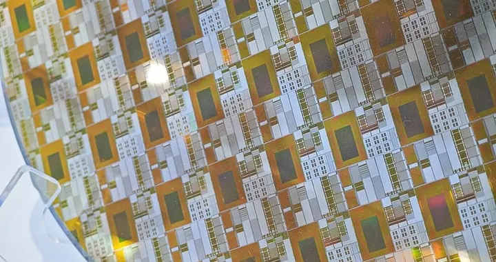 华为公布两项碳化硅散热技术