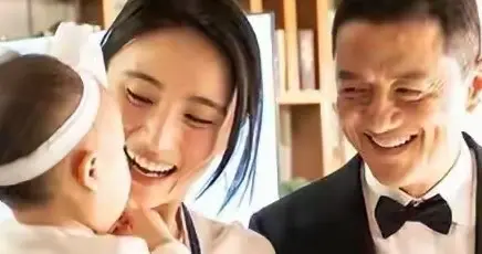 摊牌了！离婚5个月了海哈金喜和李亚鹏高调宣布复婚而且还很体面