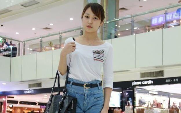 李思:生父李连杰把我和妈妈抛弃，如果可以的话我不想是他的女儿