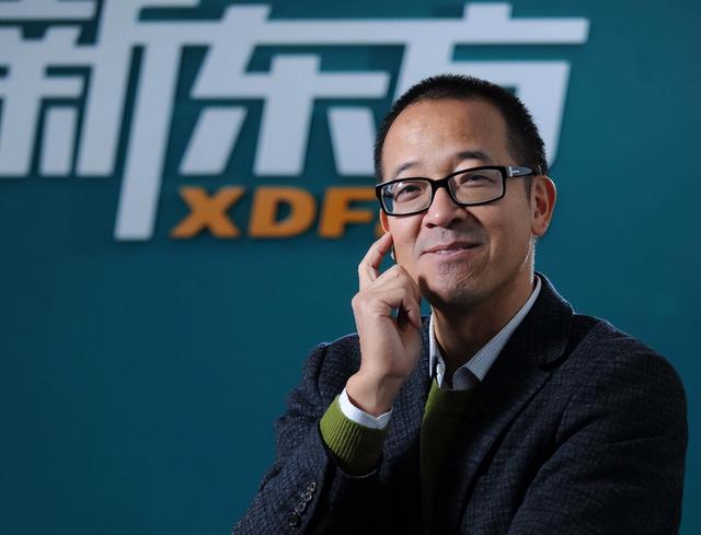 俞敏洪鼓动网友去东南亚旅游，评论区沦陷，旧事重提