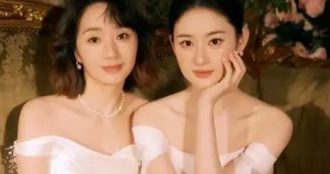 郭晓婷母女拍婚纱照写真曝光！妈妈长相似明星，郭爸爸真是有福气