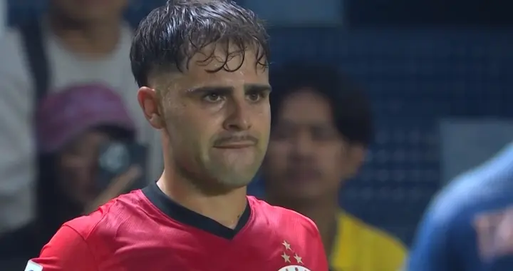 丢人现眼！中超领头羊又输了，亚冠4场1分，排名垫底太耻辱