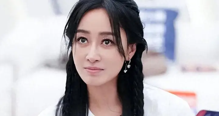 赵子琪被淘汰了，全网都在问她为什么被骂二十年。