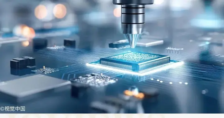 芯片面板，開始轉向矩形了？