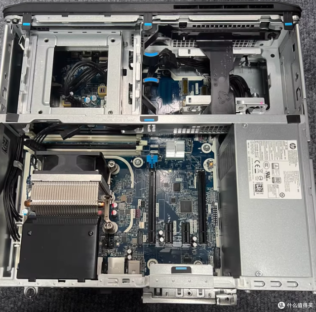 主板c246准系统，原生支持89代志强，ecc内存，多盘位，380左右