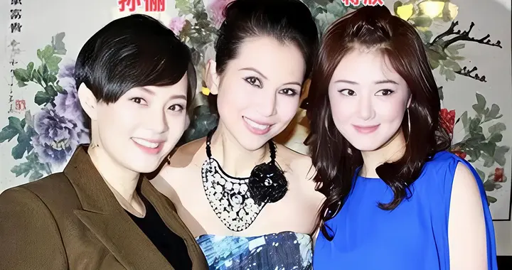 孙俪问蒋欣：昨晚看《危险关系》了吗？喜欢嘛？蒋欣的回复超好笑