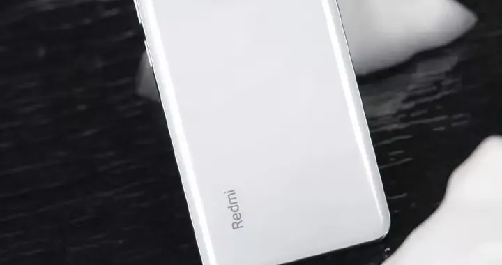 紅米旗下的“真香機”！耐摔曲屏+光影獵人800+6200mAh+IP68防水