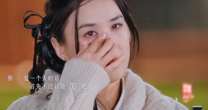 离婚仅1年，杨子母亲态度大变，黄圣依算盘落空，担心的事发生了