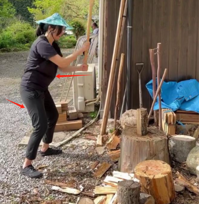 蒙嘉慧隐居日本农村，晒劈柴视频小腹隆起，发文辟谣怀孕只是胖了