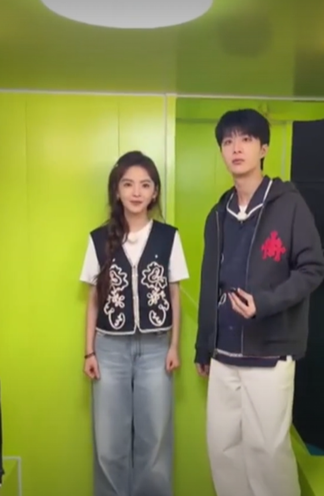 章若楠和白鹿同上节目，身高都是165公分左右，谁在说谎一目了然