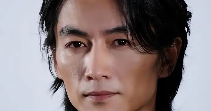 离婚半年陈晓瘦到脱相！38岁皱纹堆脸，新戏对决陈妍希，网友炸锅