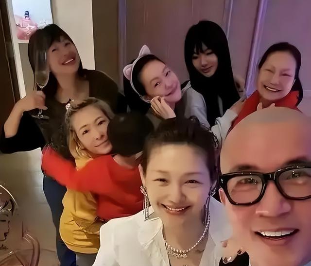 大S尸骨未寒，S家因墓地风波沦为笑柄，刘建国爆料背后真相！