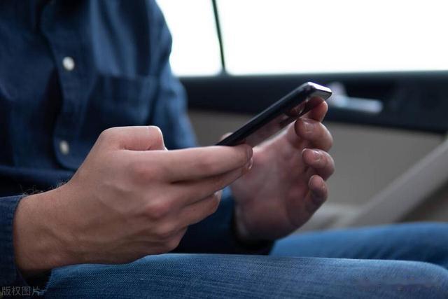 无论什么手机，这个按键记得要关掉，不然再高档的手机也不耐用