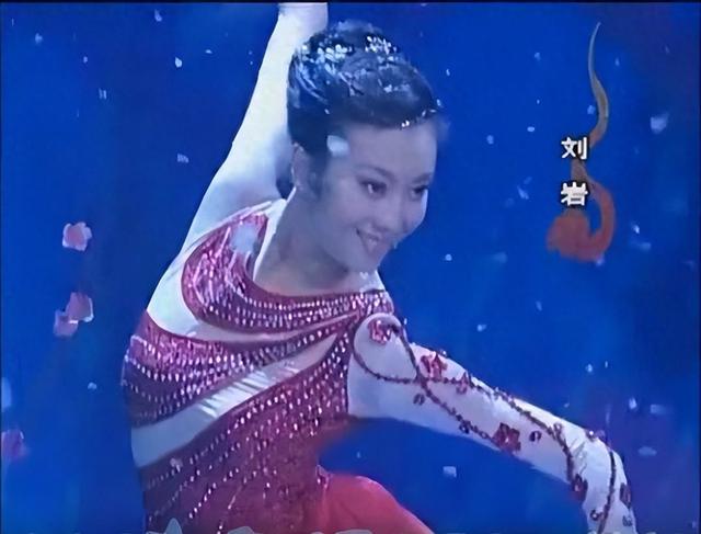 刘岩|爱上春晚名导挤走原配刘岩后，刚上位便遭遇横祸，是意外还是报应