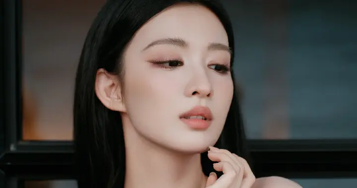 王楚然，熠熠生辉的内娱新生代小花