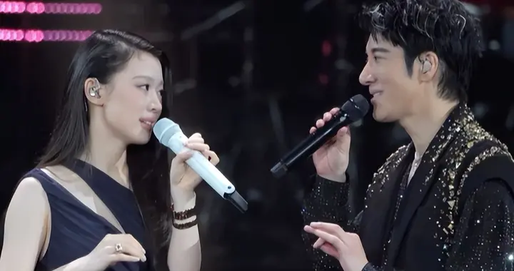 不到24小时，人民日报三次点名单依纯！王力宏预言终究还是成真了