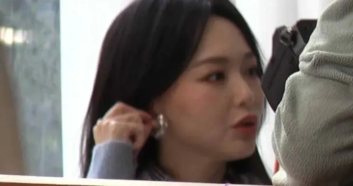 唐嫣复工脸肿如馒头！罗晋父亲头七后首现身，心碎状态引泪目