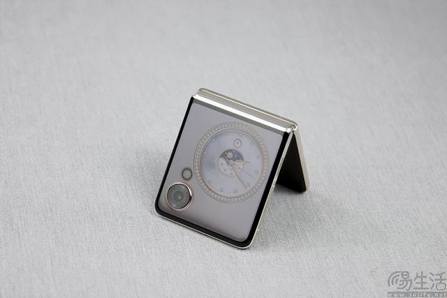 荣耀Magic V Flip2配置曝光，电池容量或将更大