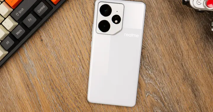 10月買手機無需太貴，6款公認“低價高配”的手機，512G公認最香