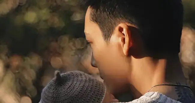 陈伟霆首次公开谈及宣布有子原因