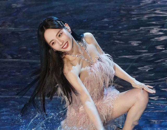 发型 看完《浪姐3》我发现，拉低颜值的不是变老，而是这3种“特征”！