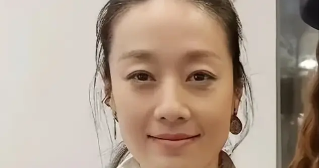 马伊琍没撒谎！离婚6年后，“老病复发”的文章，再次证实她眼光