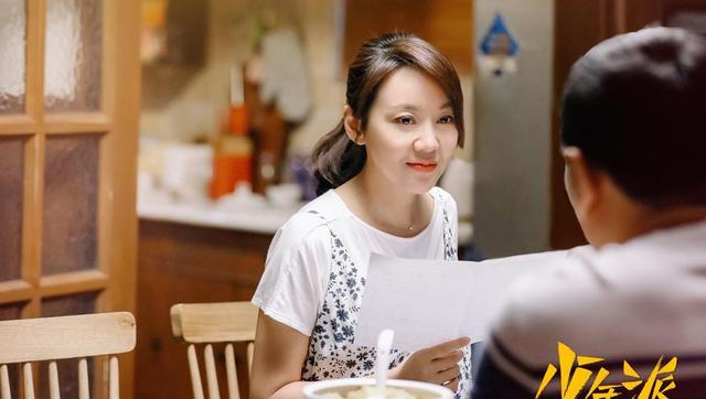 闫妮|《外婆的新世界》来袭，王炸阵容，闫妮、邓恩熙、姚晨、梅婷领衔