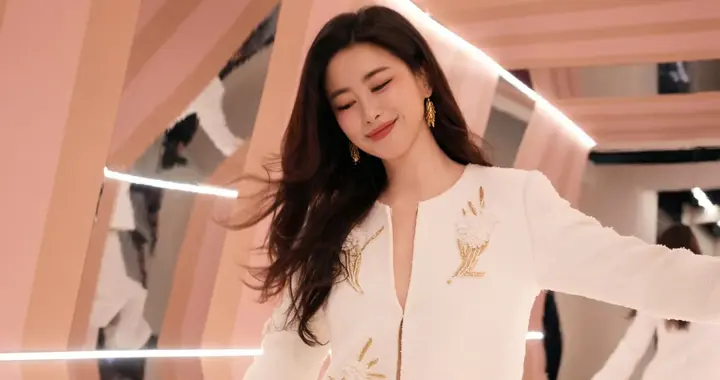 朱珠分享最新美照