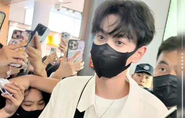 田栩宁事件越闹越大！央妈下场回应，湖南台受牵连，知情人爆更多